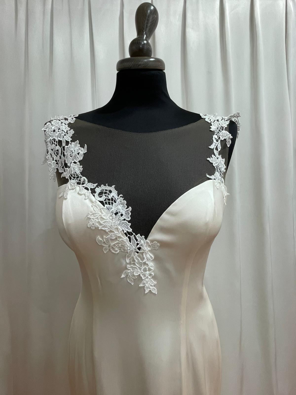 ABITO SPOSA OUTLET IN SETA TG.44